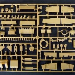 00323 | Trumpeter 1/35 British Challenger 2 (Iraq 2003) Main Battle Tank Scaled Plastic Model Kit -Mini Crafters Store TRU 00323 52 1200x800 1