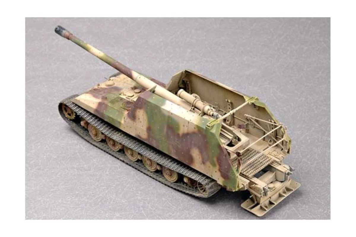 00378 | Trumpeter 1/35 German Geschutzwagen Tiger Fur 17cm Kanone 72 (sf) Self-Propelled Gun Scaled Plastic Model Kit 11 00378 | Trumpeter 1/35 German Geschutzwagen Tiger Fur 17cm Kanone 72 (sf) Self-Propelled Gun Scaled Plastic Model Kit - Image 9