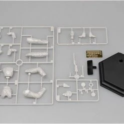 00701 | Trumpeter 1/16 1942 WWII Soviet Army Tank Crewman Scaled Plastic Model Kit -Mini Crafters Store TRU 00701 02 1200x800 1