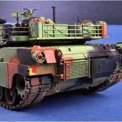 00926 | Trumpeter 1/16 U.S. Abrams M1A1 Aim Main Battle Tank Scaled Plastic Model Kit W/ Australian Decals -Mini Crafters Store TRU 00926 59 1200x800 1
