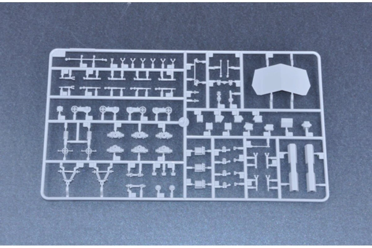 01506 | Trumpeter 1/35 Canadian Husky 6x6 AVGP (Improved Version) Armoured Vehical Scaled Plastic Model Kit 7 01506 | Trumpeter 1/35 Canadian Husky 6x6 AVGP (Improved Version) Armoured Vehical Scaled Plastic Model Kit - Image 5