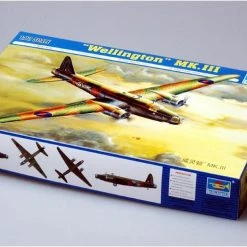 01627 | Trumpeter 1/72 British Wellington Mk. III Bomber Scaled Plastic Model Kit -Mini Crafters Store TRU 01627 52 1200x800 1