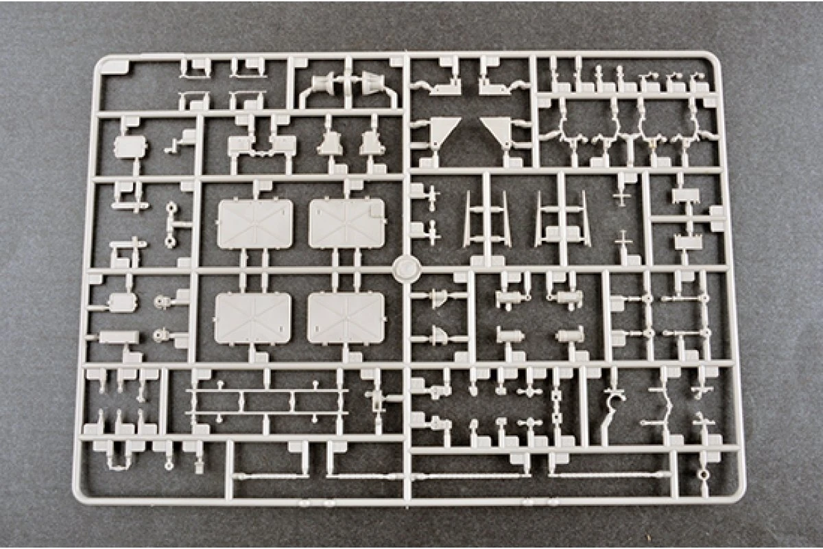 02353 | Trumpeter 1/35 Soviet 5P71 Launcher W/ 5V27 Pechora (SA-3B Goa) Missiles Anti-Aircraft Scaled Model Kit 5 02353 | Trumpeter 1/35 Soviet 5P71 Launcher W/ 5V27 Pechora (SA-3B Goa) Missiles Anti-Aircraft Scaled Model Kit - Image 3