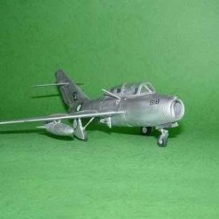 02805 | Trumpeter 1/48 Mikoyan Gurevich MiG-15 UTI Midget Jet Scaled Plastic Model Kit -Mini Crafters Store TRU 02805 52 1200x800 1