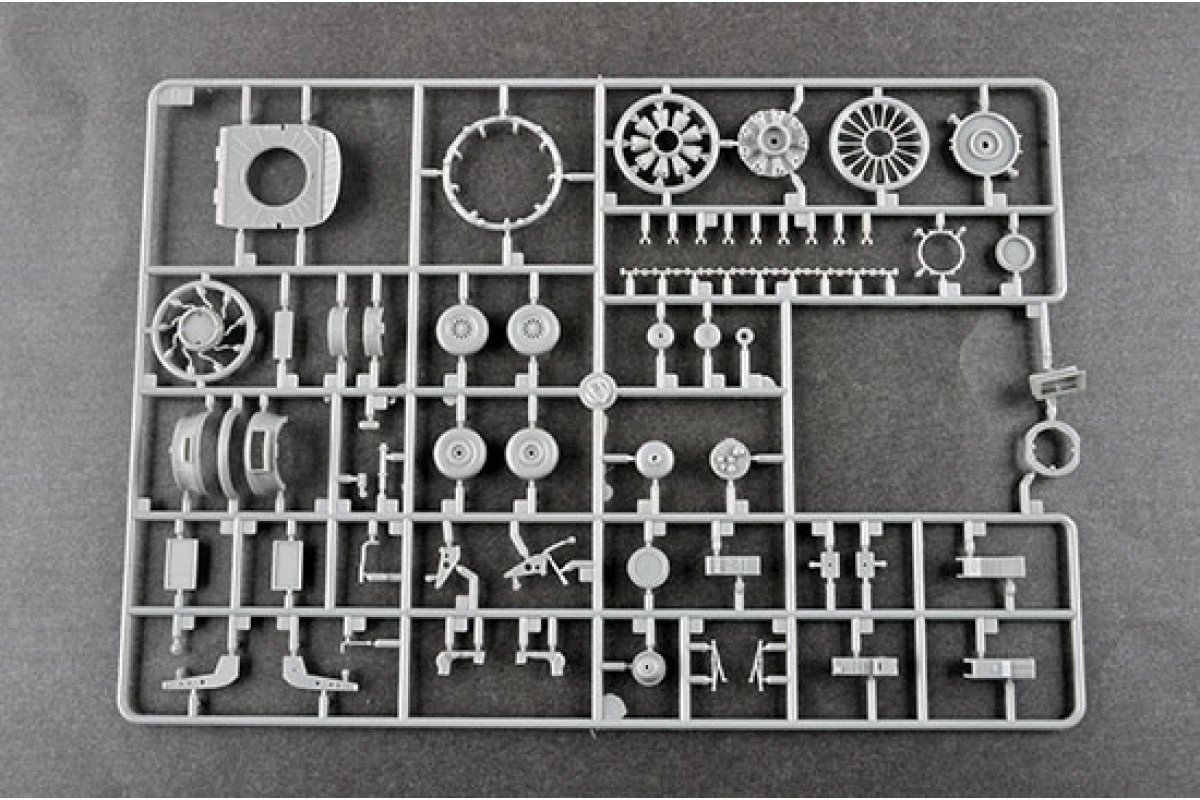 02884 | Trumpeter 1/48 US HH-34J Air Force Rescue Helicopter Scaled Plastic Model Kit 9 02884 | Trumpeter 1/48 US HH-34J Air Force Rescue Helicopter Scaled Plastic Model Kit - Image 7