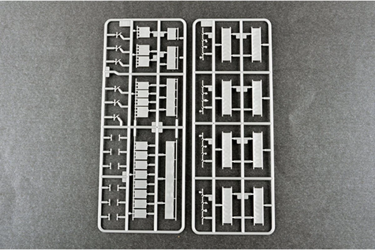 02884 | Trumpeter 1/48 US HH-34J Air Force Rescue Helicopter Scaled Plastic Model Kit 11 02884 | Trumpeter 1/48 US HH-34J Air Force Rescue Helicopter Scaled Plastic Model Kit - Image 9