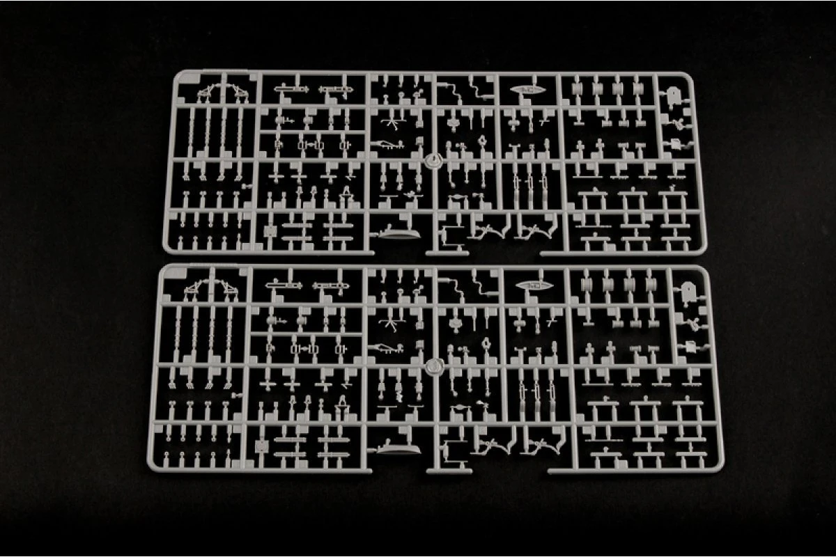 04537 | Trumpeter 1/350 JMSDF Murasame Destroyer Plastic Model Kit 7 04537 | Trumpeter 1/350 JMSDF Murasame Destroyer Plastic Model Kit - Image 5