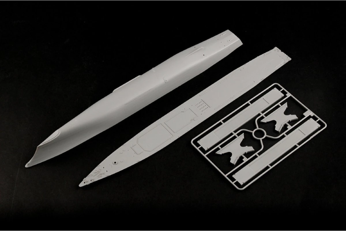 04537 | Trumpeter 1/350 JMSDF Murasame Destroyer Plastic Model Kit 8 04537 | Trumpeter 1/350 JMSDF Murasame Destroyer Plastic Model Kit - Image 6