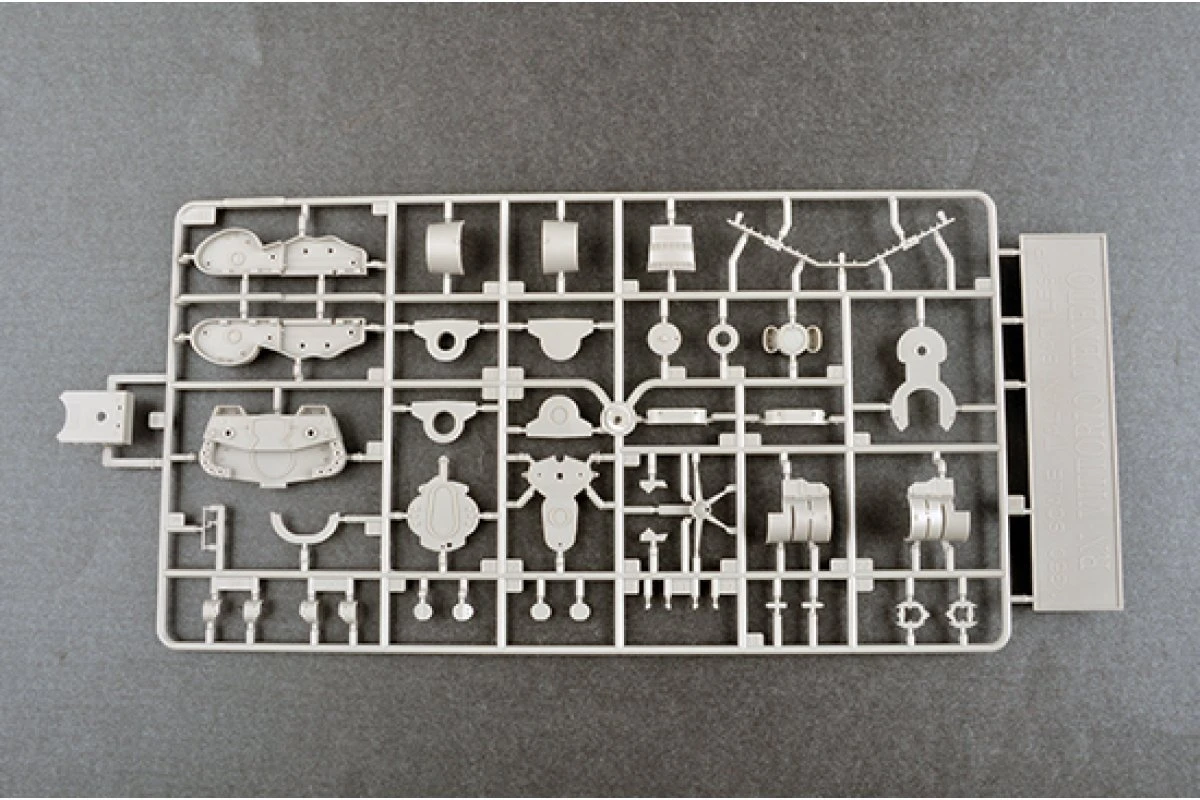 05320 | Trumpeter 1/350 Italian 1940 RN Vittorio Veneto Navy Battleship Scaled Model Kit 7 05320 | Trumpeter 1/350 Italian 1940 RN Vittorio Veneto Navy Battleship Scaled Model Kit - Image 5