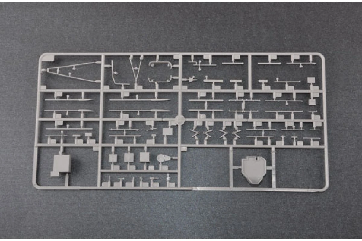 05327 | Trumpeter 1/350 USS Induanapolis CA-35 1944 Heavy Cruiser Plastic Model Kit 12 05327 | Trumpeter 1/350 USS Induanapolis CA-35 1944 Heavy Cruiser Plastic Model Kit - Image 10