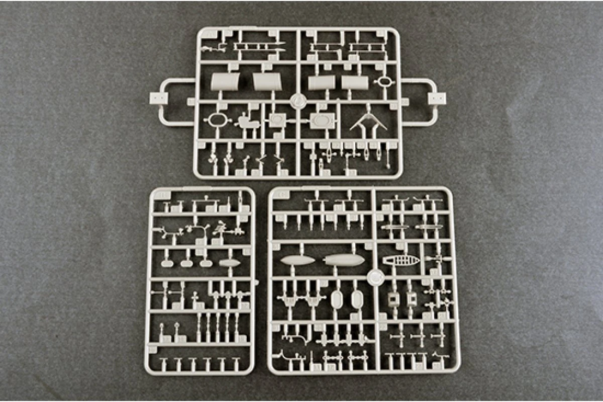 05362 | Trumpeter 1/350 HMS Calcutta Scaled Plastic Model Kit 8 05362 | Trumpeter 1/350 HMS Calcutta Scaled Plastic Model Kit - Image 6