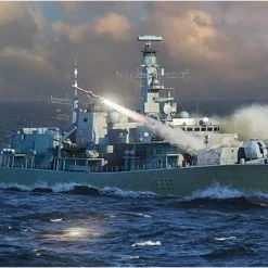 06722 | Trumpeter 1/700 HMS TYPE 23 Frigate – Monmouth (F235) Scaled Plastic Model Kit